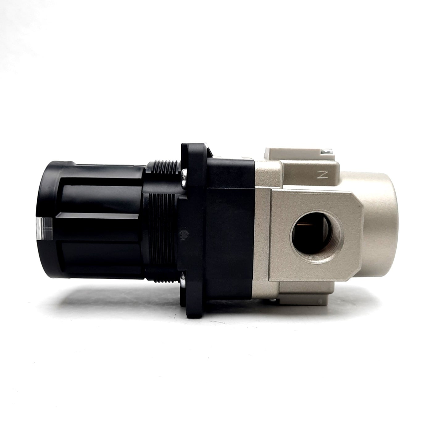 New SMC ARG40-N04G1-Z Pneumatic Regulator, 7~125psi, 1/2"NPT, 1.0MPa In