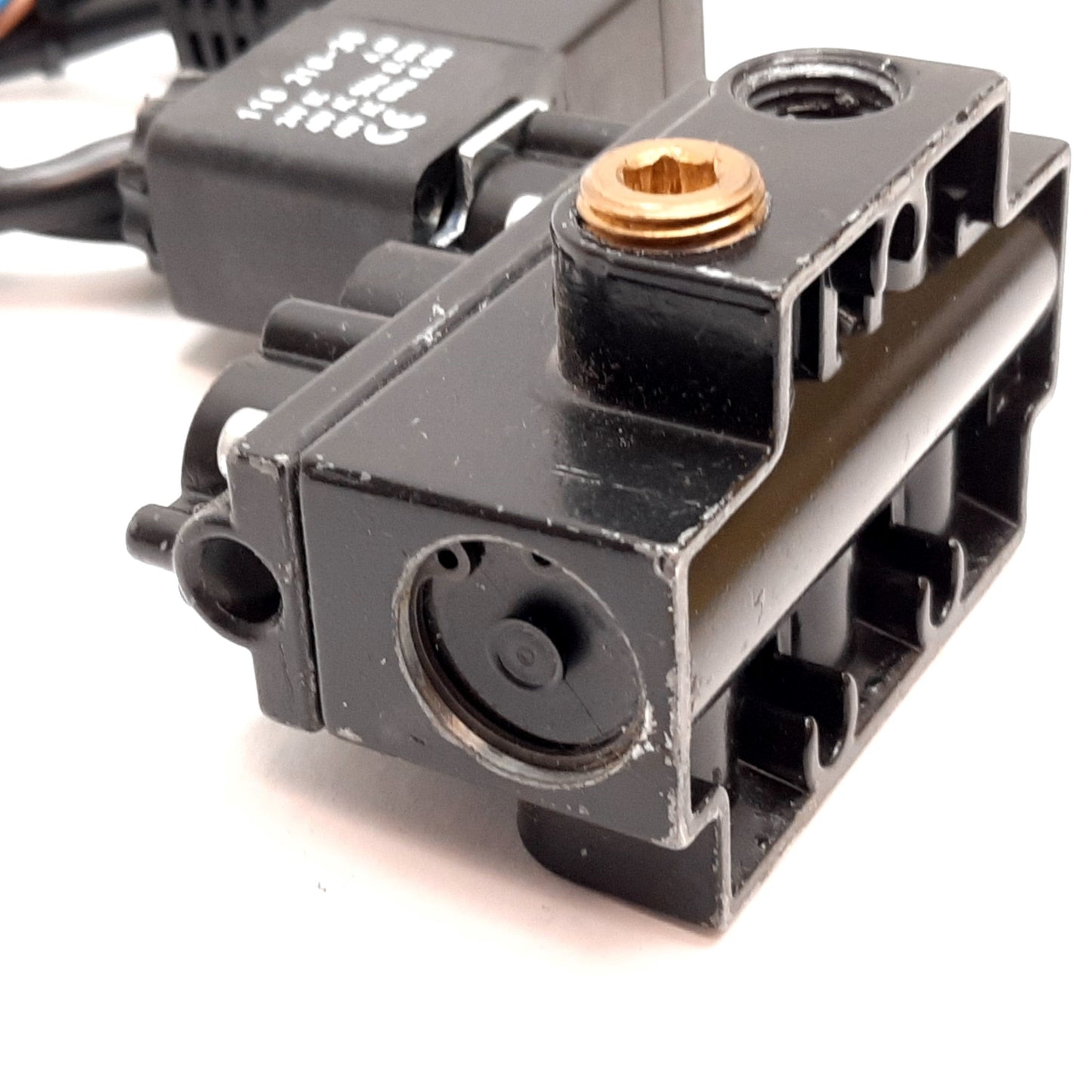 Used ARO A212SS-024-D-G Solenoid Valve, 2-Position 5-Port, 24VDC, 150psi, 1/4" NPT