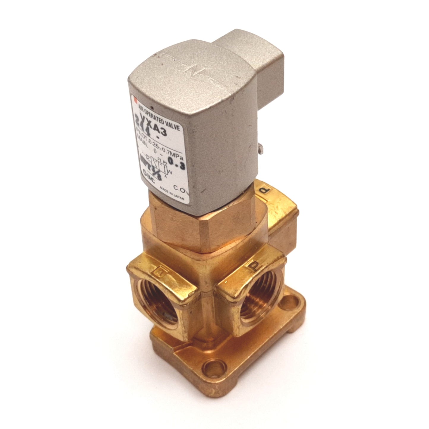 Used SMC VXA3 Air Operated Valve, 2-Position 3-Port, Pilot: 0.25-0.7MPa, Main: 0.3MPa