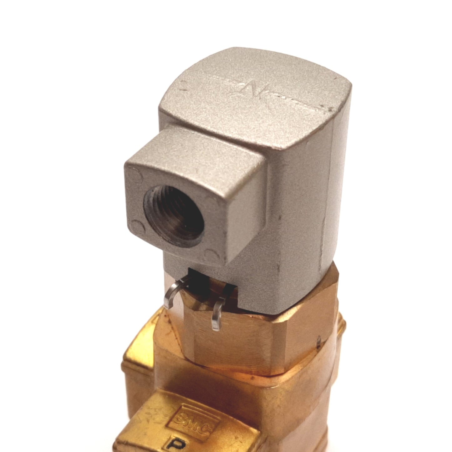 Used SMC VXA3 Air Operated Valve, 2-Position 3-Port, Pilot: 0.25-0.7MPa, Main: 0.3MPa