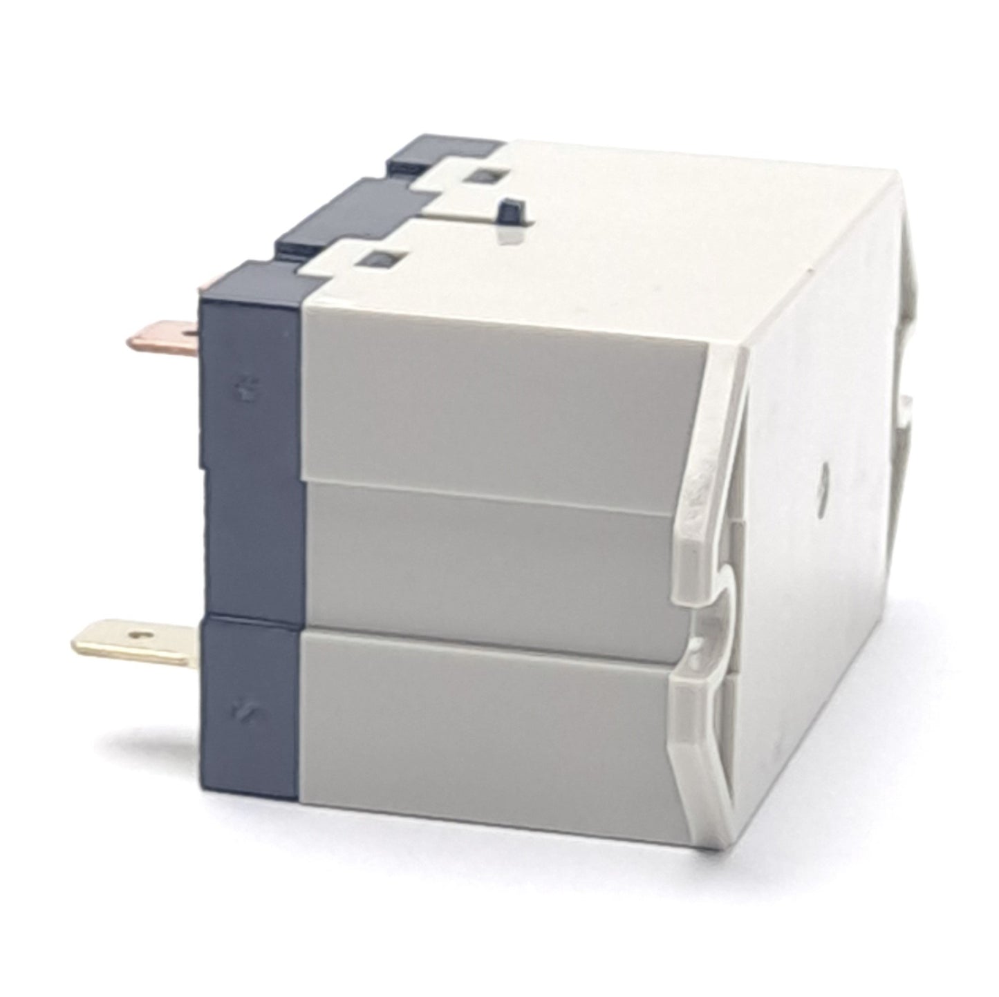 New – Open box Lot of 4 Omron G7L-1A-TUBJ-CB Power Relay SPST-NO Contact, 25A, 240V, 12VDC Coil