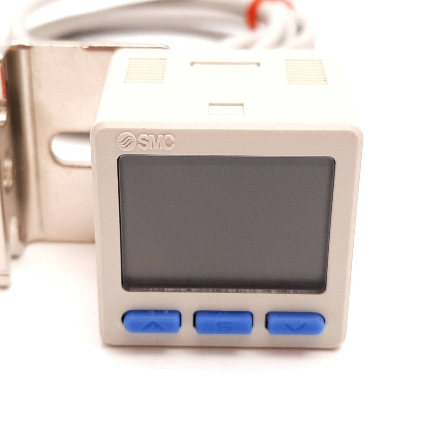 Used SMC ZSE20BF-V Vacuum Pressure Switch, -100 to 100kPa, 12-24VDC, 1/8" NPT