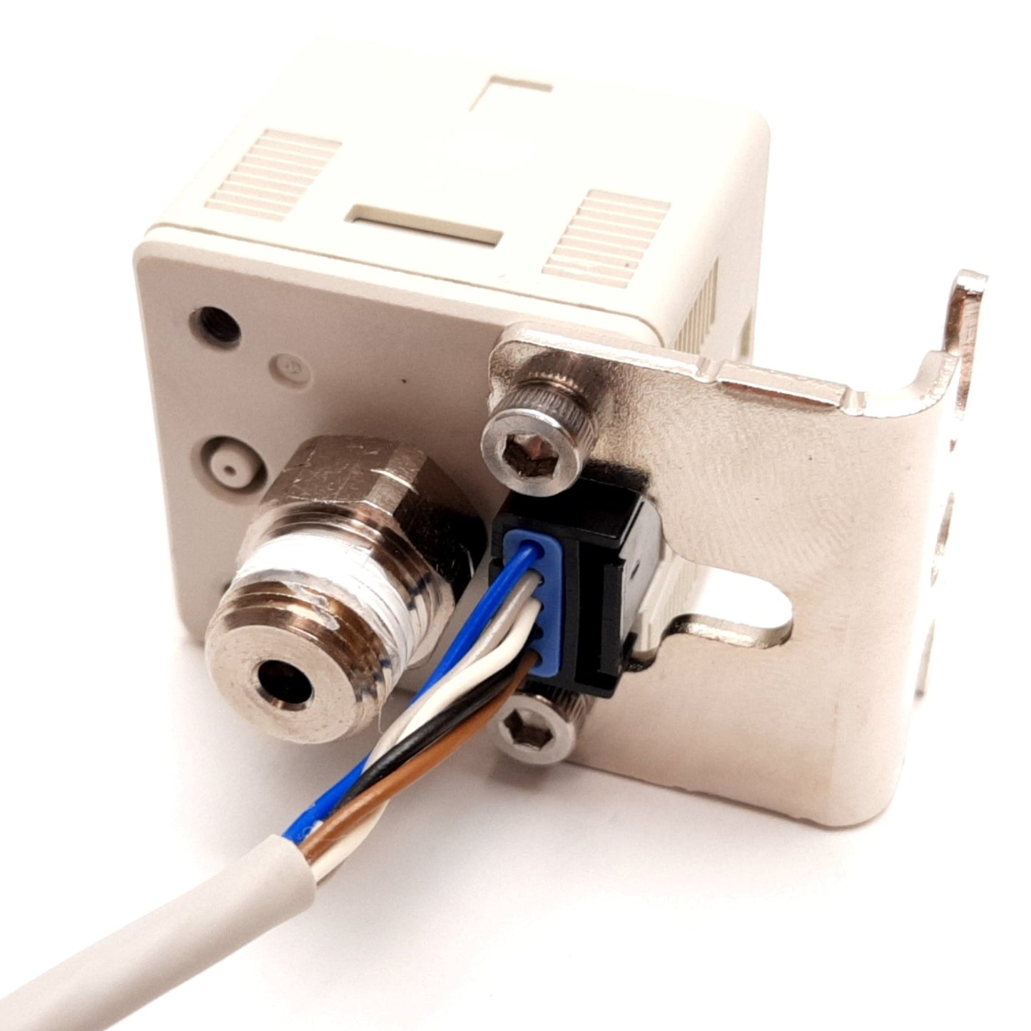 Used SMC ZSE20BF-V Vacuum Pressure Switch, -100 to 100kPa, 12-24VDC, 1/8" NPT