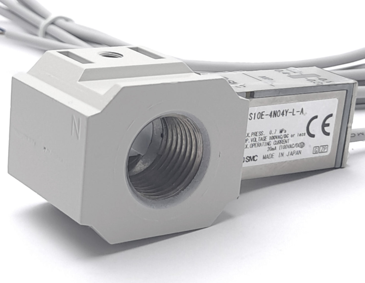 New SMC IS10E-4N04Y-L-A Y40E-A Pressure Switch with Piping Adapter 1/2" NPT, 20mA