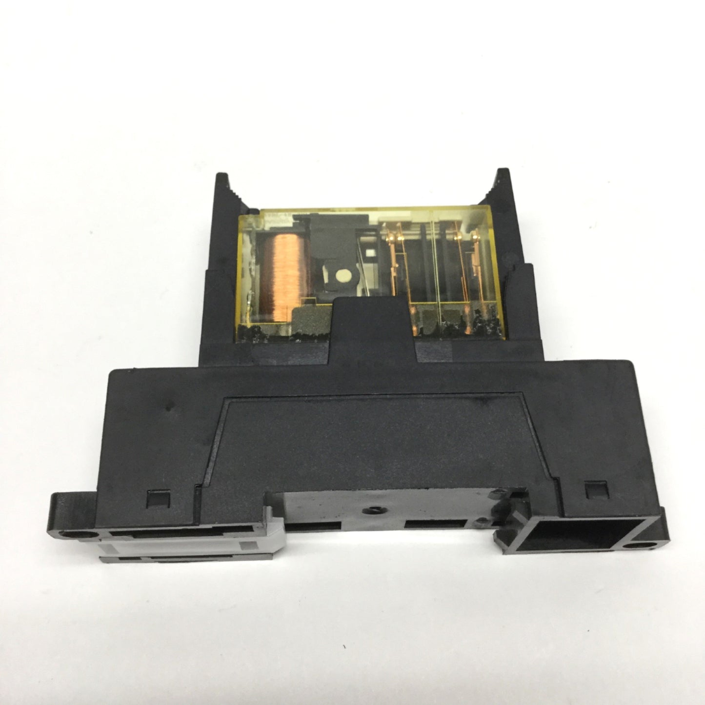 Used Idec RF1V-3A1BL-D24 Force Guided Safety Relay 24VDC Coil, 3NO-1NC, 6A 250VAC