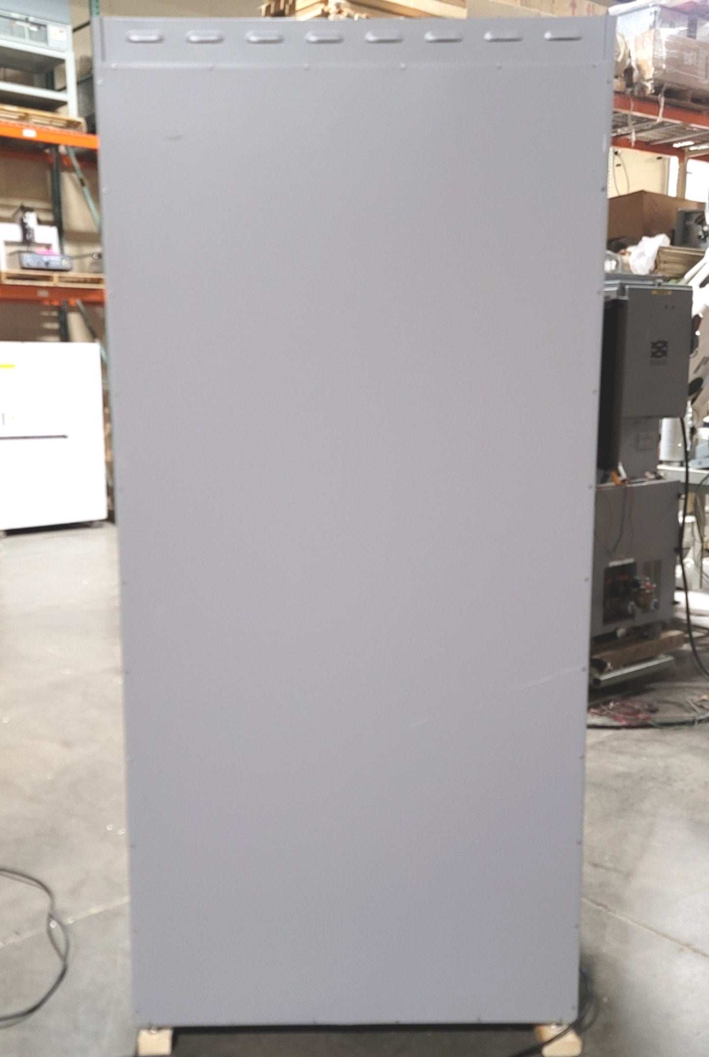 Used VWR Shel Lab 1925 Reach-In Lab Incubator, 30° To 70°C, 38.5CuFt, 120VAC 12.5A