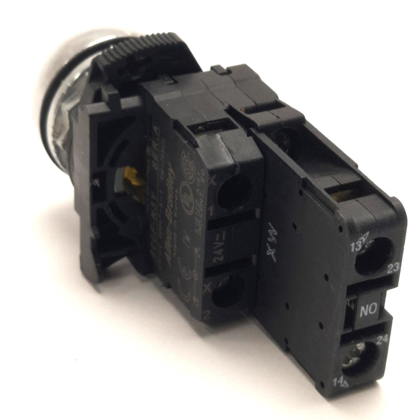 Used Allen Bradley 800FM-LF5 Illuminated Pushbutton With 800F-N3Y Light Block, Yellow