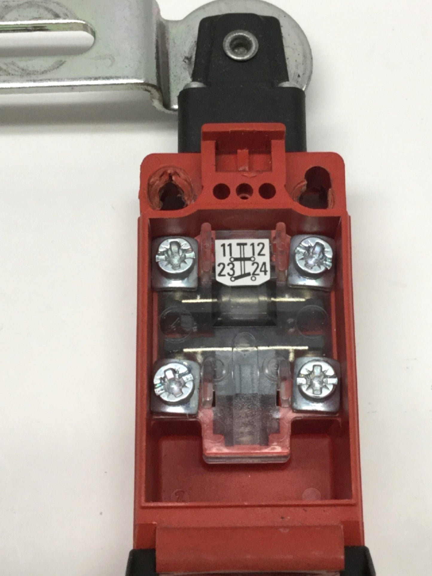 Used Banner SI-LS31HGRD Hinge Safety Limit Switch 1NC-1NO, 180° Lever Actuator, 10A