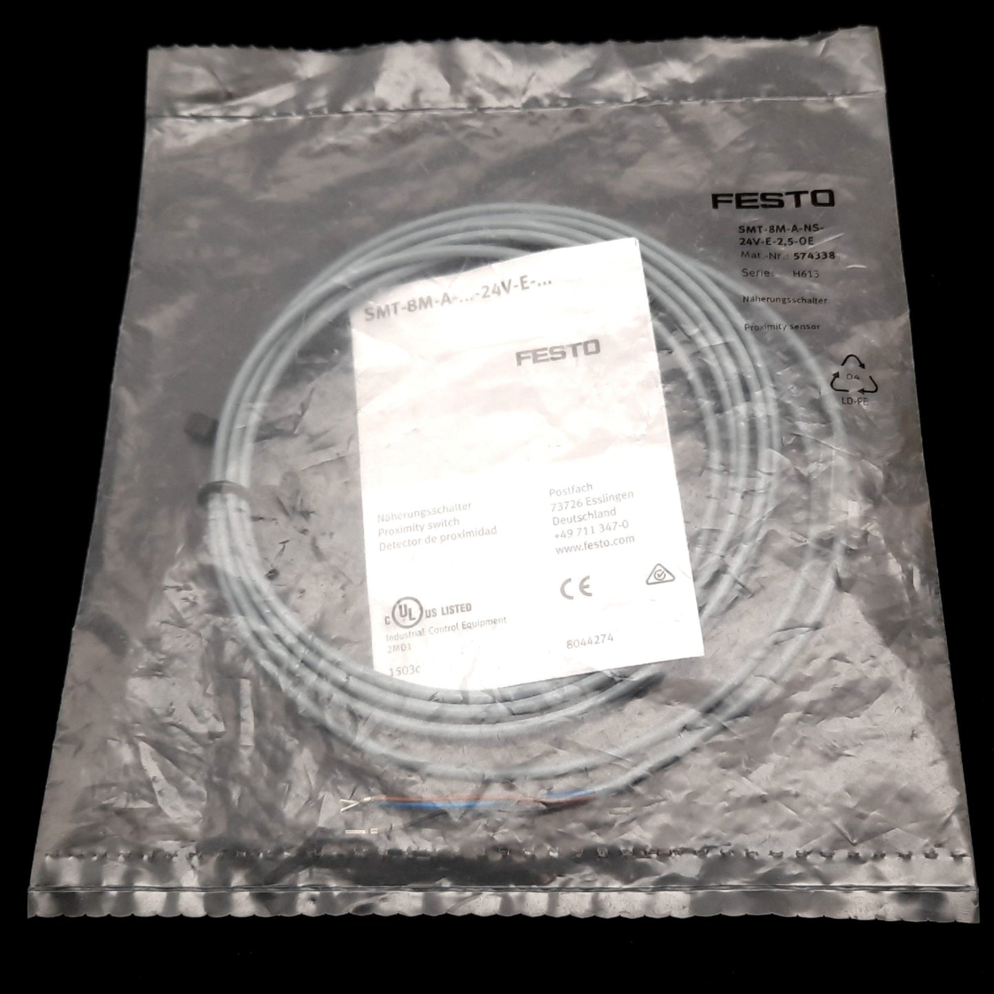 New Festo SMT-8M-A-NS-24V-E-2.5-OE Cylinder Position Sensor, 5-30VDC, NPN, 3-Wire