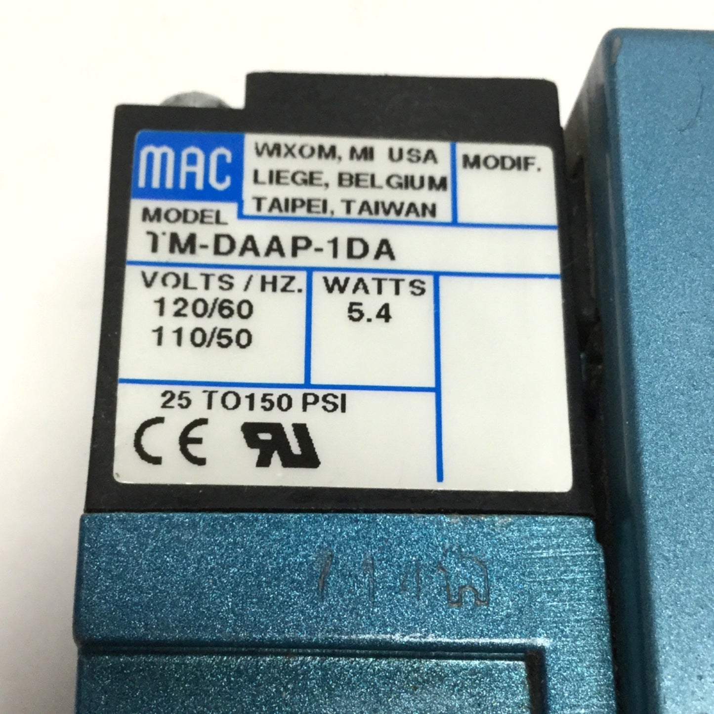 Used MAC 82A-GA-CAA-TM-DAAP-1DA Solenoid Valve, 4-Port, 3-Position, 3/8" NPT, 120VAC
