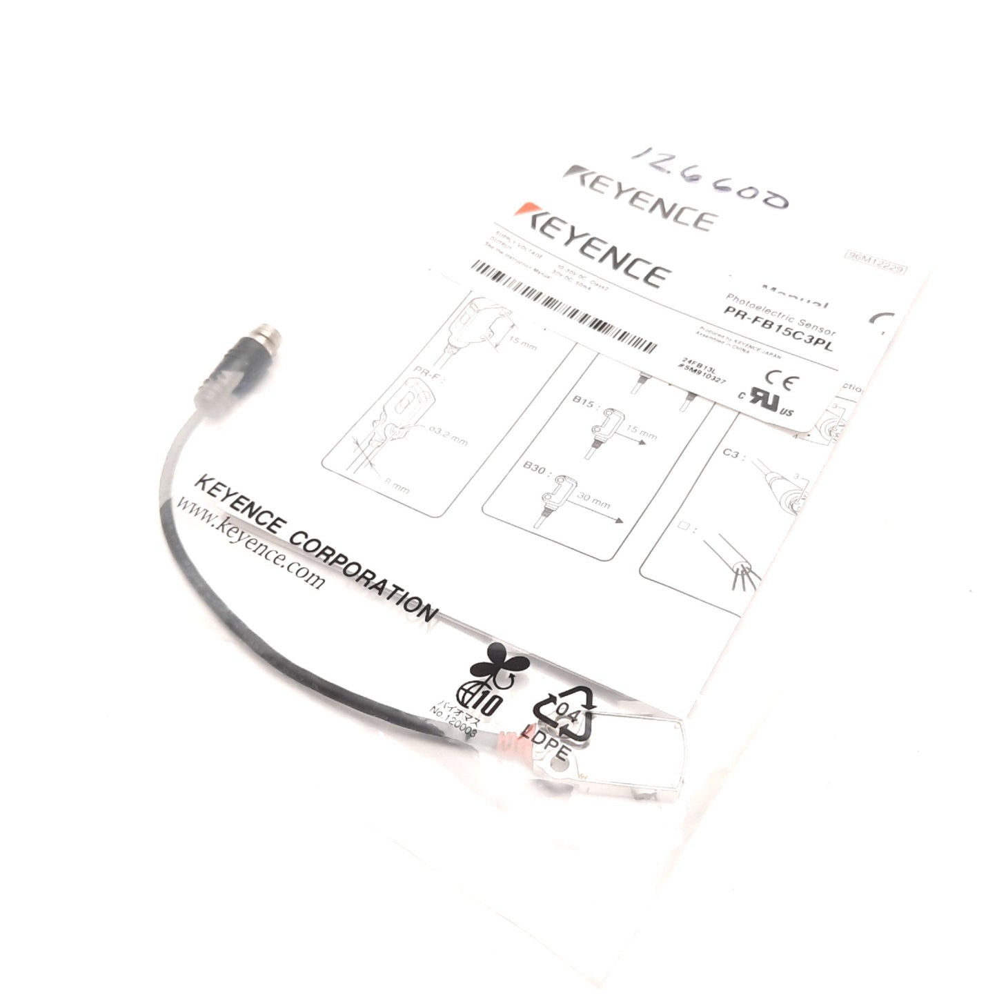 New Keyence PR-FB15C3PL Photoelectric Sensor, 15mm, 10-30VDC, PNP, 3-Pin M8