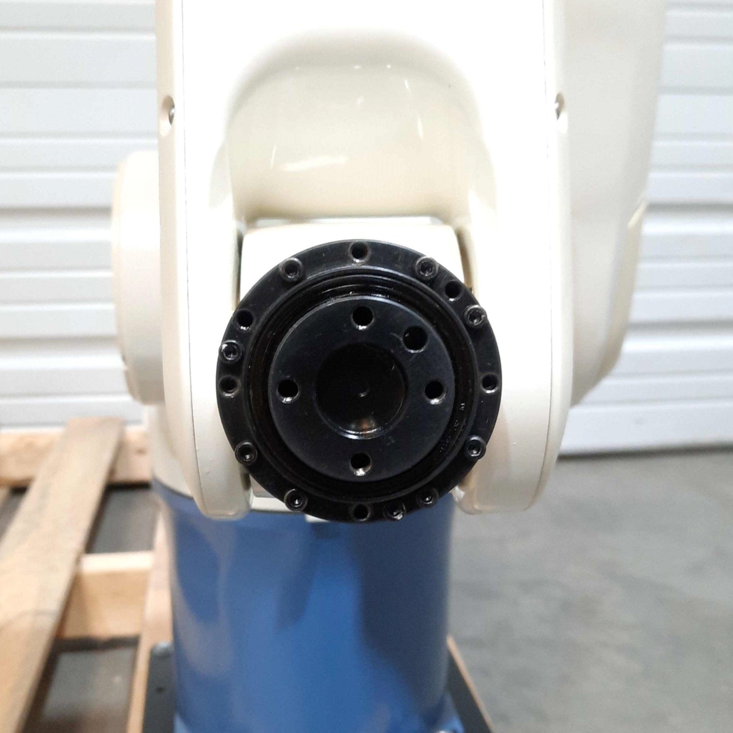 Used DENSO VS-6577E & RC5 Six Axis Robot System 7kg Load 770mm Reach 7600mm/s 230VAC