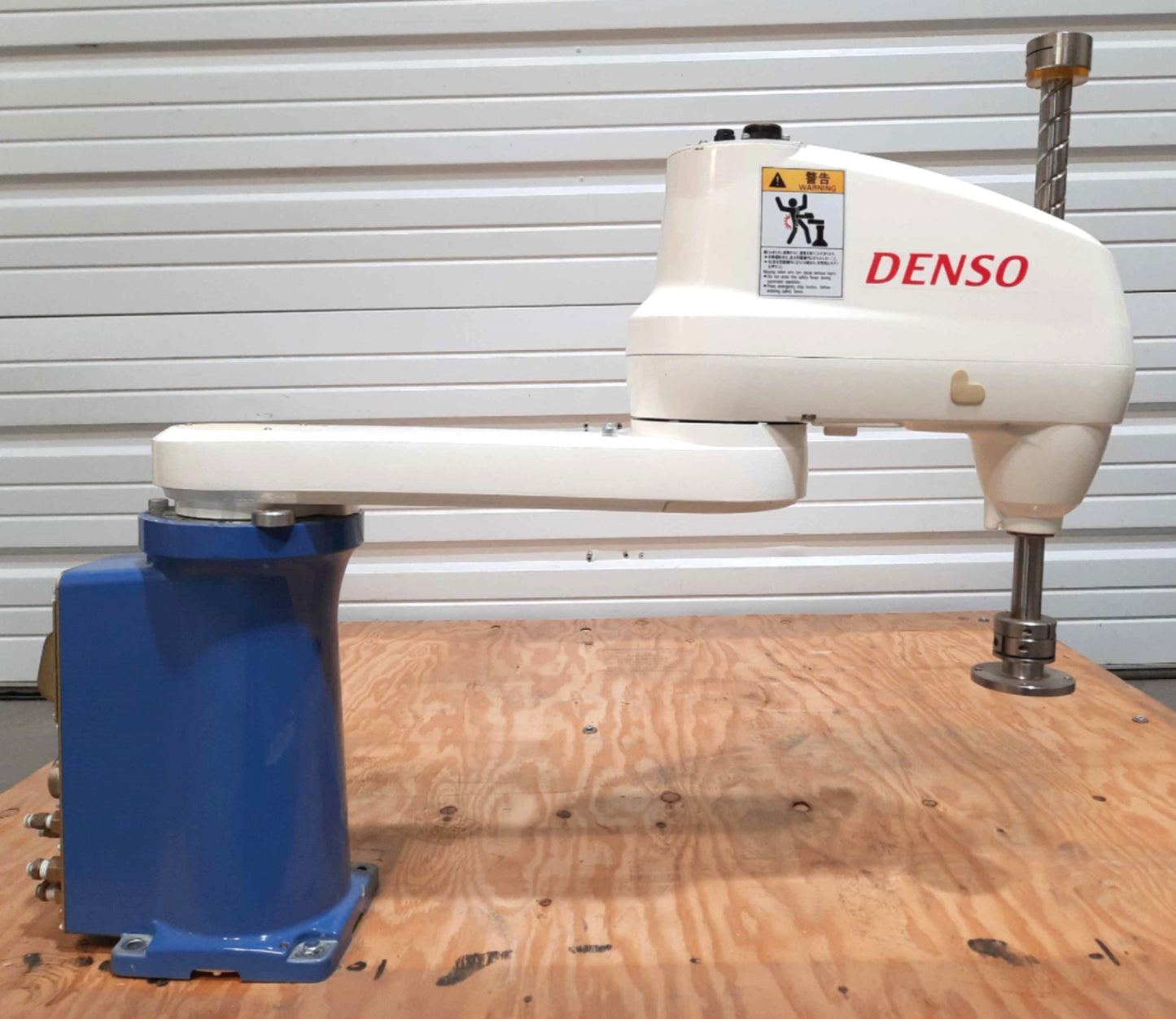 Used DENSO HS-45552EM & RC5 SCARA Robot System 5kg Load 550mm Reach 7100mm/s 230VAC