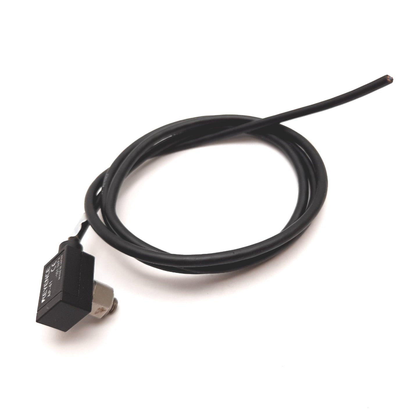 Used Keyence AP-41 Pressure Sensor Head, Rating: 0 to -101.3kPa, M5x0.8, 0.5m Long