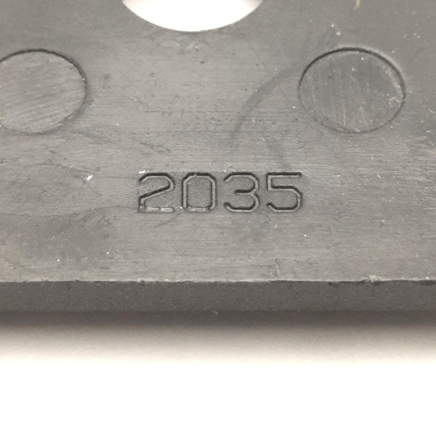 Used Lot of 30 80/20 2035 Black End Caps 15 Series 1.5"x1.5", 0.328" Mounting