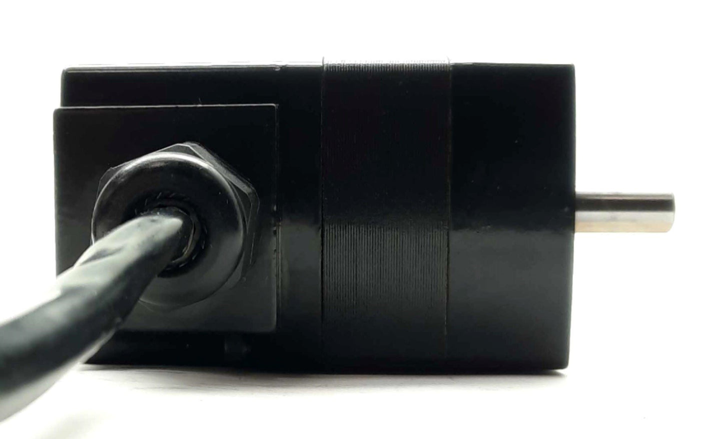 Used Bodine Electric 22B2BEBL Brushless DC Motor, 1/16HP, 25oz-in, 2500RPM, 130VDC