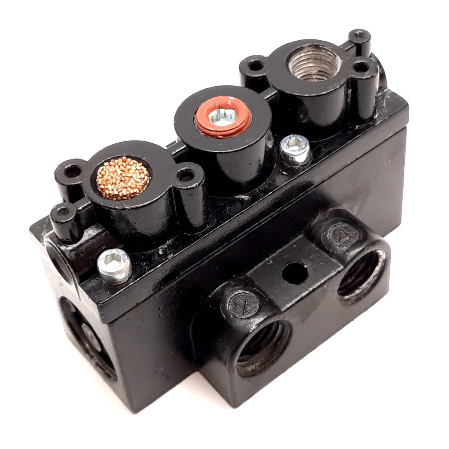 Used ARO Ingersoll Rand A212PS Pilot Air Valve, 2-Position 5-Port, 150psi, 1/4" NPT
