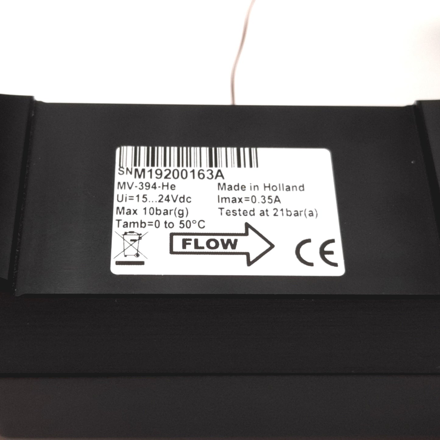 Used Bronkhorst MV-394-He Mass-Flow Helium Flow Regulator, 15-24VDC 0.35A, 10 Bar Max