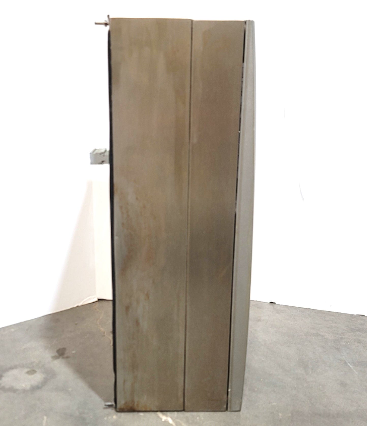 Used Rittal SK 3303.610 TopTherm Wall Mounted Cooling Unit 500W, 115VAC 5.7A, 20-50°C