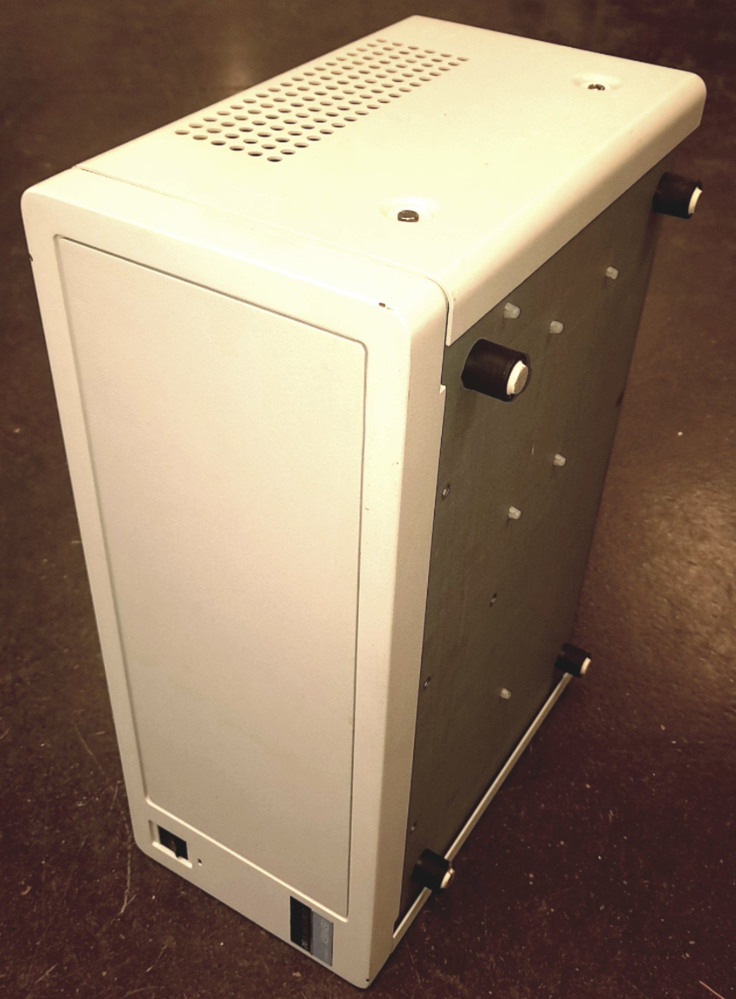 Used PerkinElmer AS90/91 Autosampler Controller, 230V, 3AT, 320kPa Min - 400kPa Max