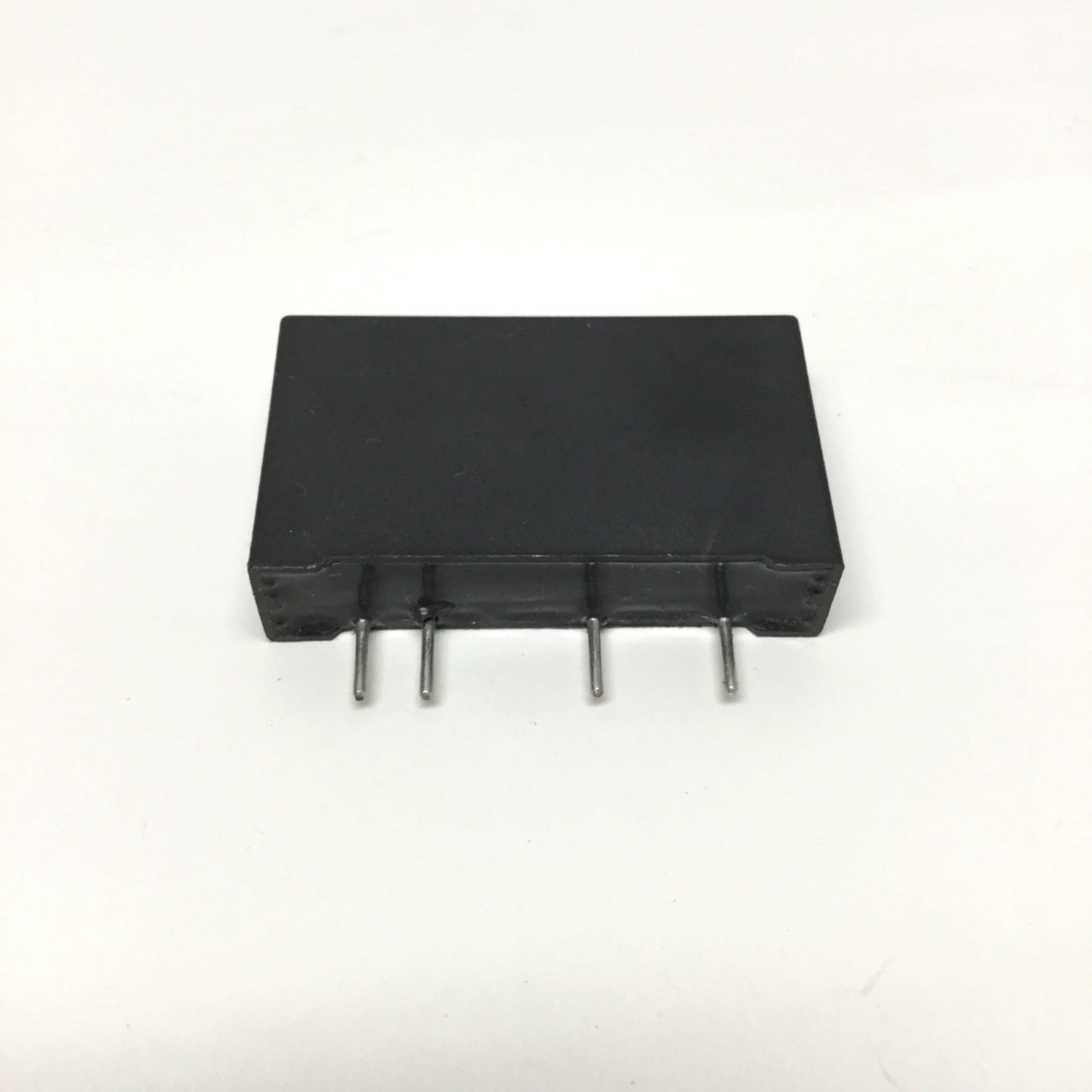 New – Open box Phoenix OV-24DC/60DC/4 SSR Solid State Relay Module 24VDC In, 1-60VDC Out, 4A