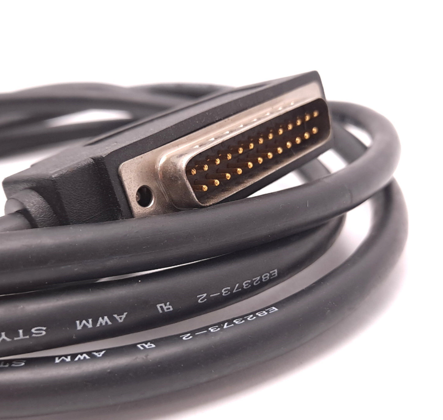 Used GE Fanuc IC693CBL301A Backplane Cable 25-Pin D-Sub Connection, Length: 2m