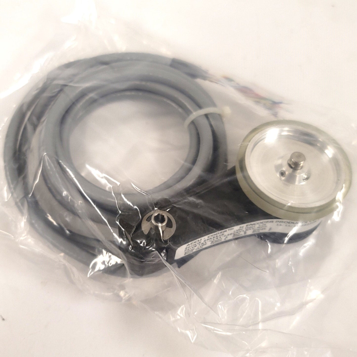 New EPC ACCU-CODER TR1-U1R4-0360NV1RHV-M00 Tru-Trac Wheel Encoder, 360PPR, 5-28VDC