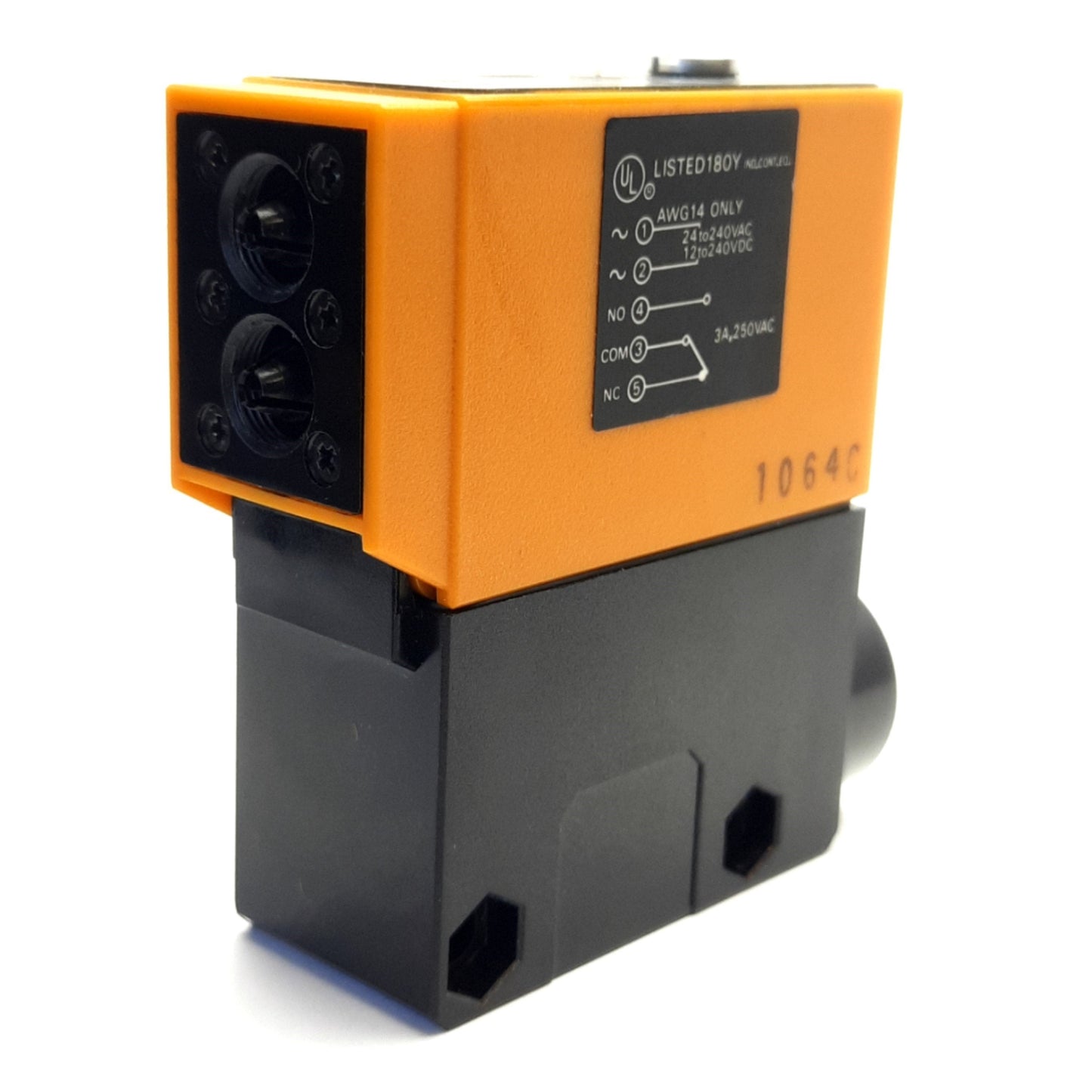 Used Omron E3A2-XCM4 Photoelectric Switch 240V Max Supply, SPDT, Used w/ E-32 Cables