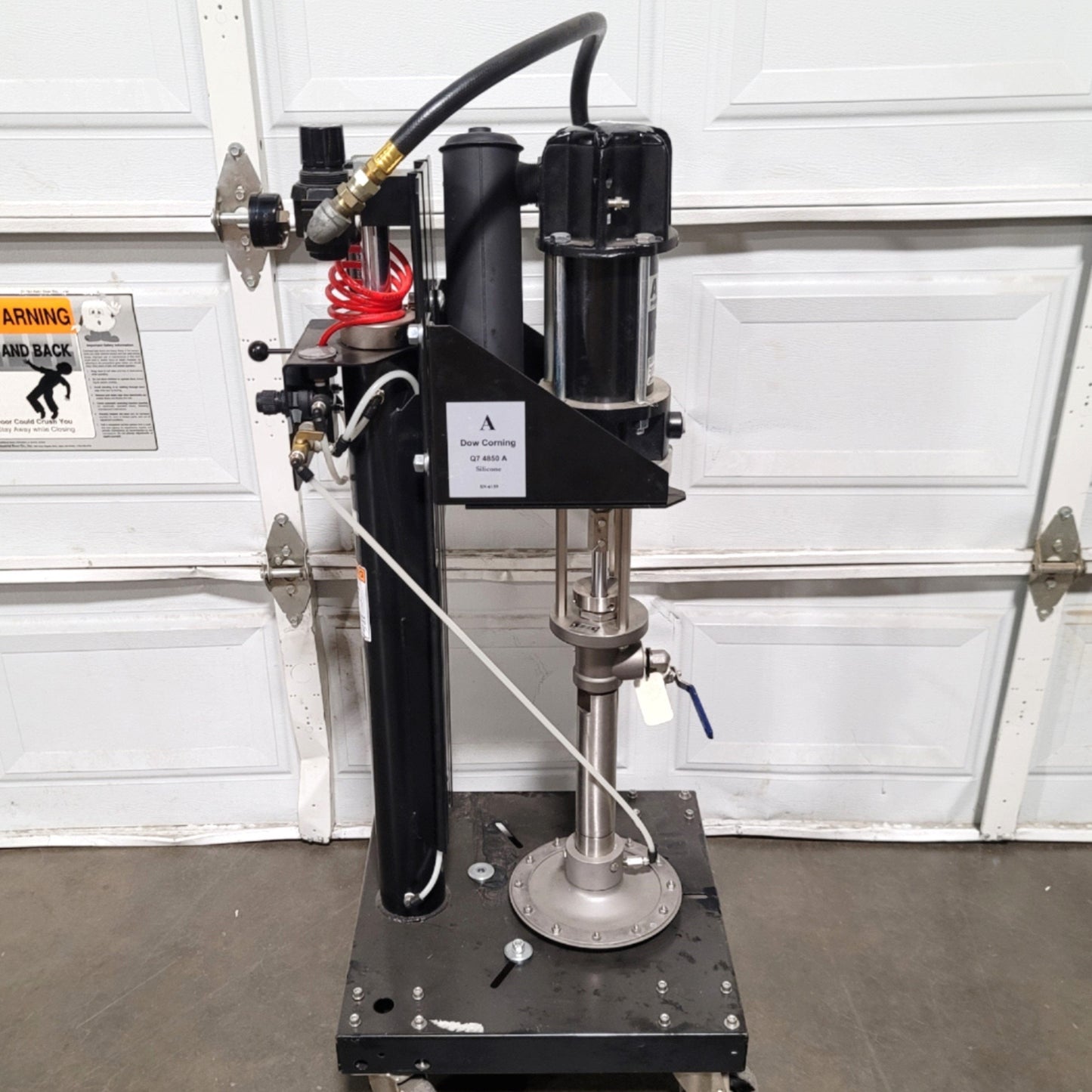Used Ingersoll Rand ARO 67121-P43 5 Gallon Single Post Ram Piston Pump, 43:1 Ratio