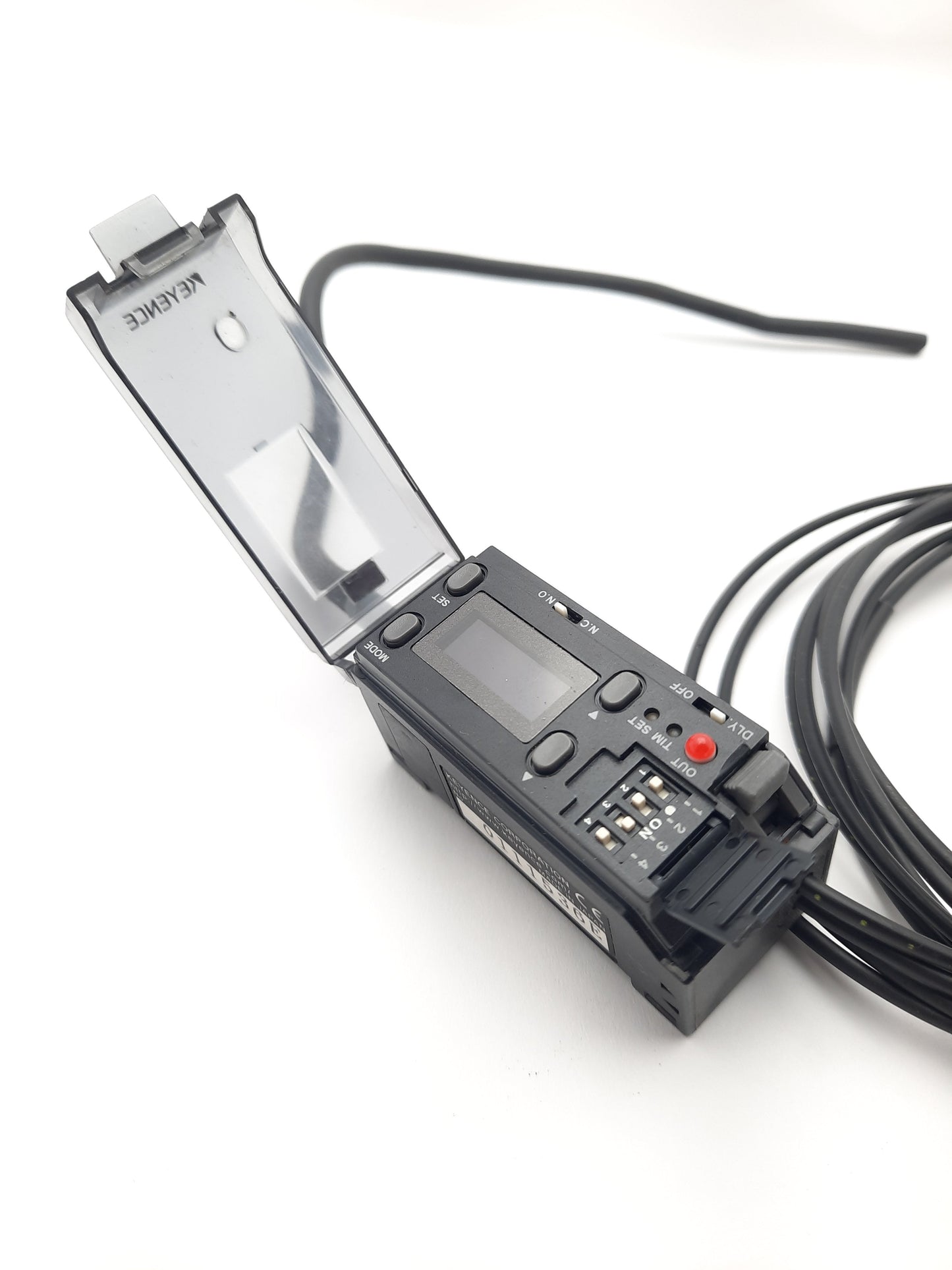 Used Keyence CZ-K1P Fiber Optic Sensor PNP Voltage: 12-24VDC Current: 75mA, 330æs/1ms
