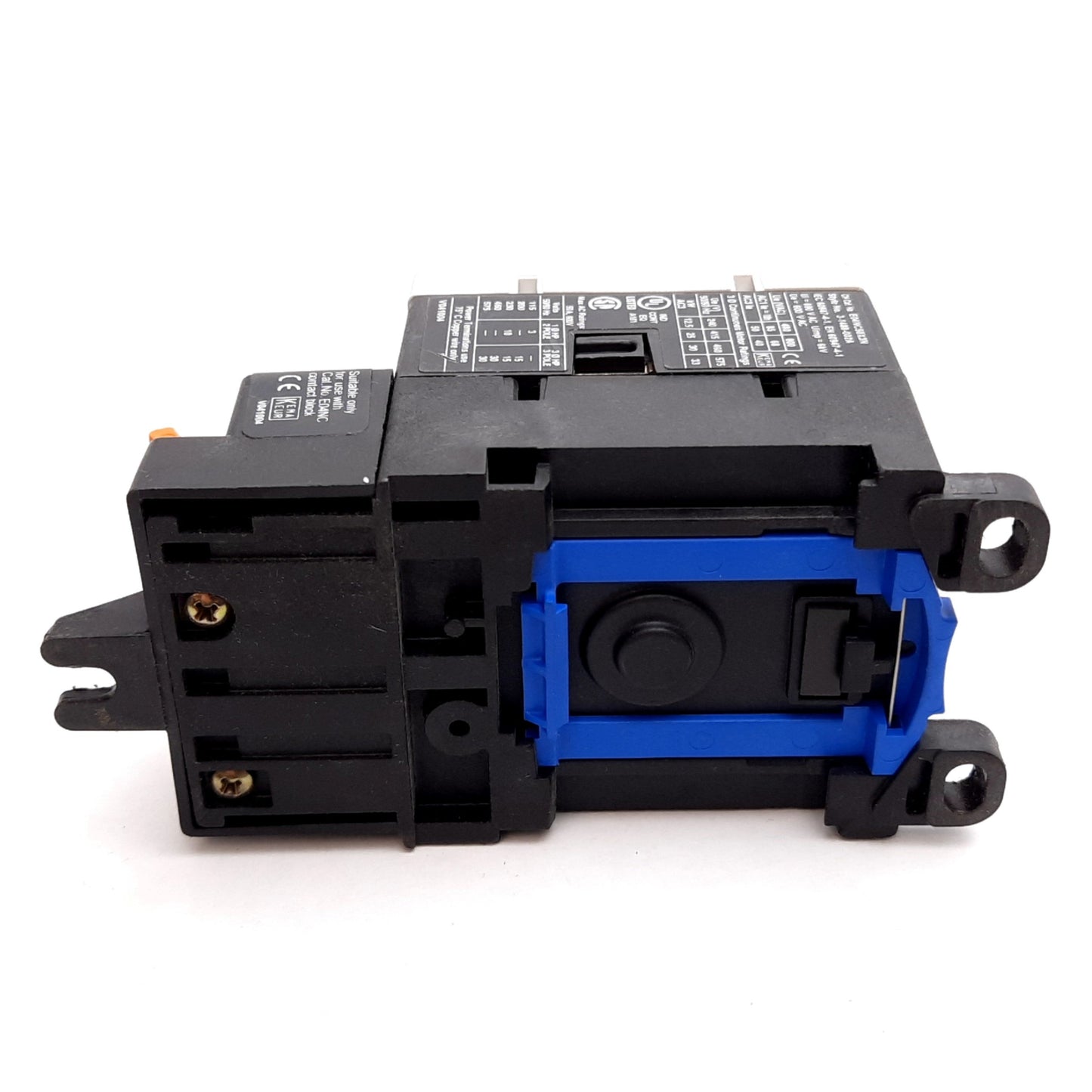 Used Eaton Cutler Hammer E04NC50X3N Contactor With E02NCXCXNN Coil, 24VDC, 600VAC 50A