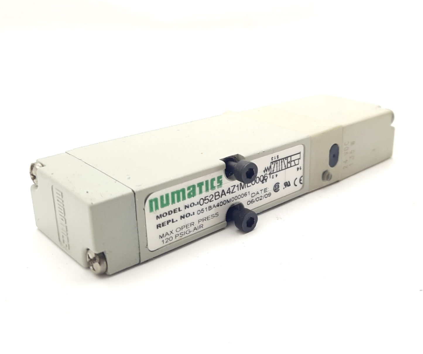 Used Numatics 052BA4Z1ML00061 Single Solenoid Air Pilot Valve 2 Position 4 Way 24VDC
