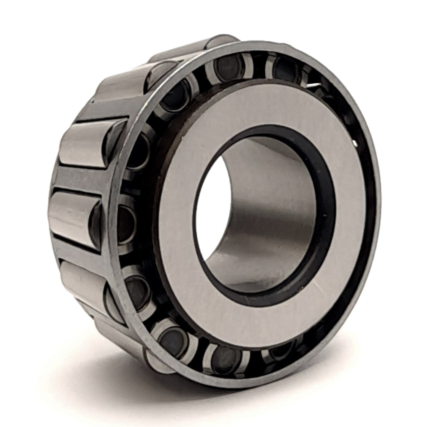 New Lot of 3 SKF 32304 J2/Q Tapered Roller Bearing, 20mm Bore, 14000 RPM Max, 45.5kN