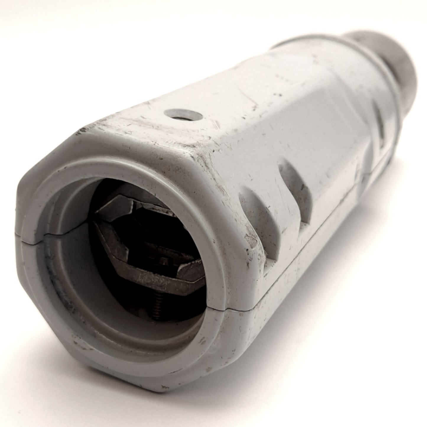 Used Arklite APJ10387-M72 Heavy Duty Plug, 100A, 250VDC/600VAC, 2-Wire 3-Pole, Nema 4