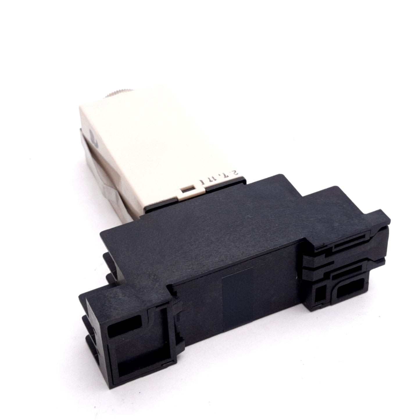 Used Fuji Electric ST7P-2 Timer Relay, Power: 220VAC, Range: 0-5sec, 240VAC 3A