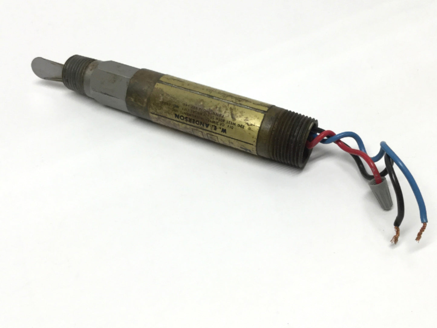 Used Flotect V6EPBSS1S Hazardous Location Flow Switch SPDT 1/2" NPT, 125/250VAC 5A