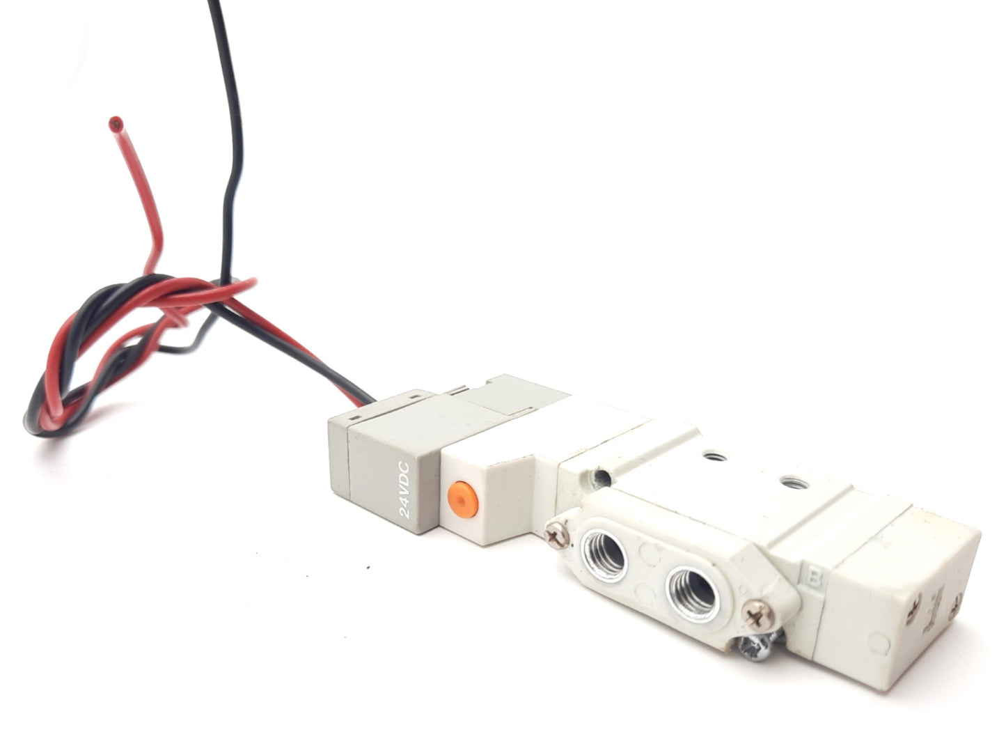 Used Lot of 2 SMC SY3120 Solenoid Valve, 2-Position 5-Port, 24VDC M5x0.8 0.15-0.7MPa
