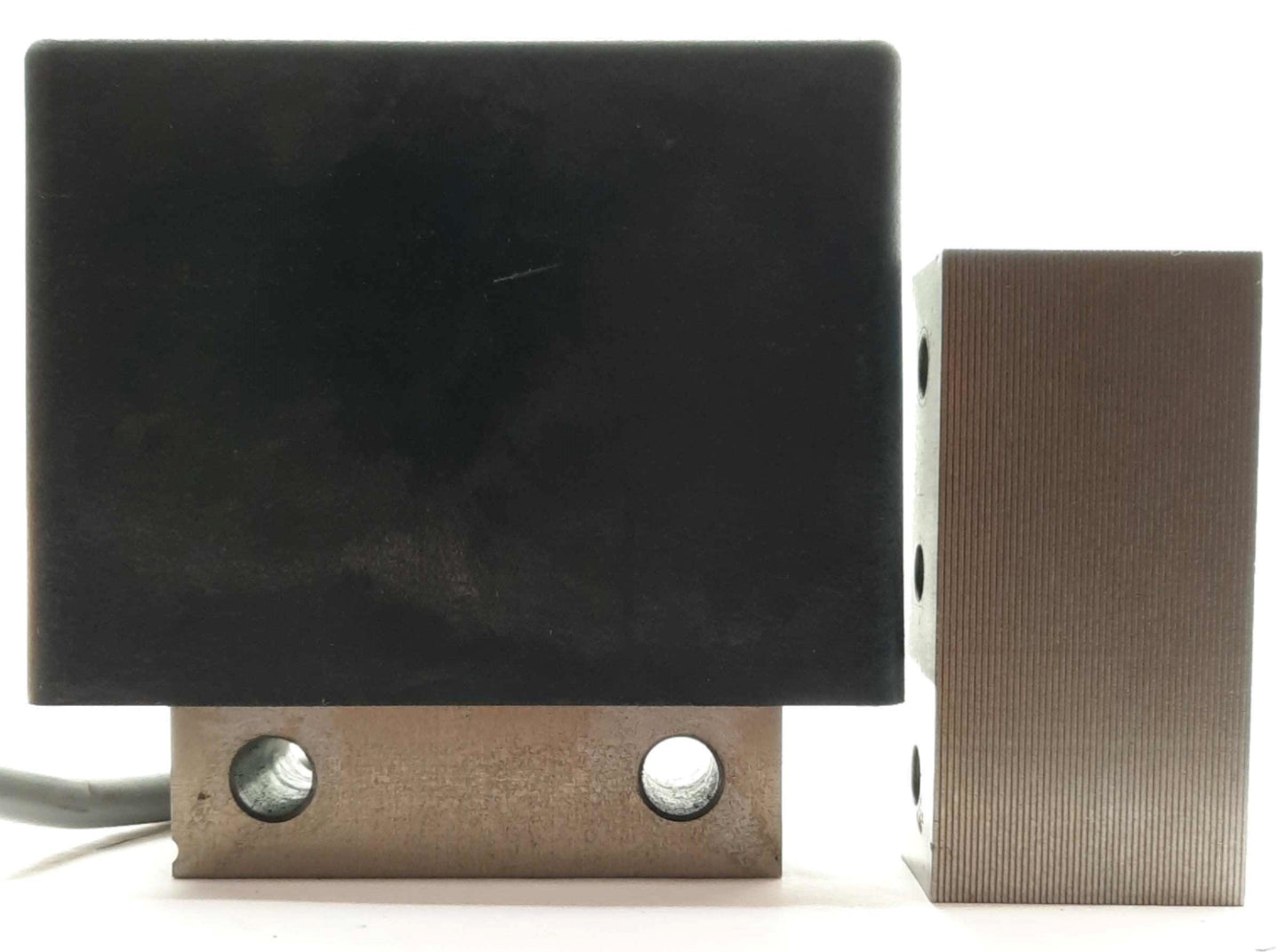 New – Open box KENDRION OAC009.500232 Vibratory Feeder Coil 3mm Gap 6000/min 230V w/UI Core