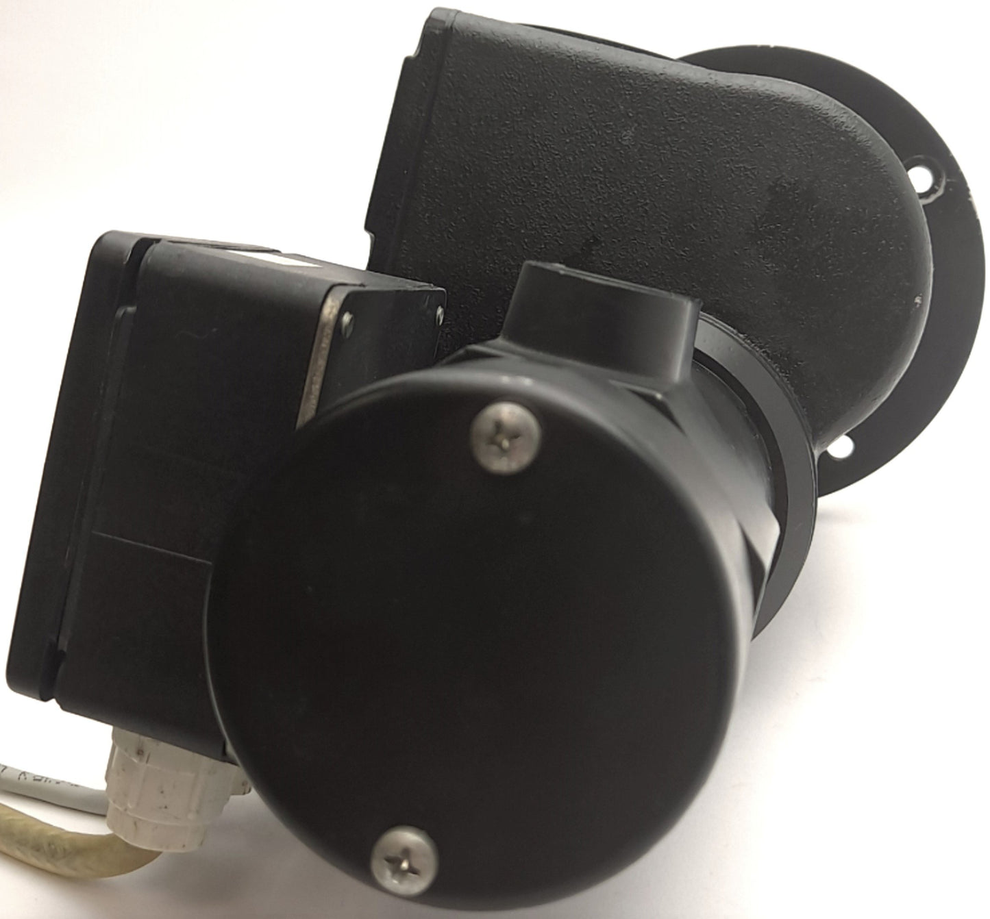 Used WEG EPG 023L1/500 Magnetic Gearmotor, 240:1, 12.5RPM Out, 24VDC 3.5A, 14mm Shaft