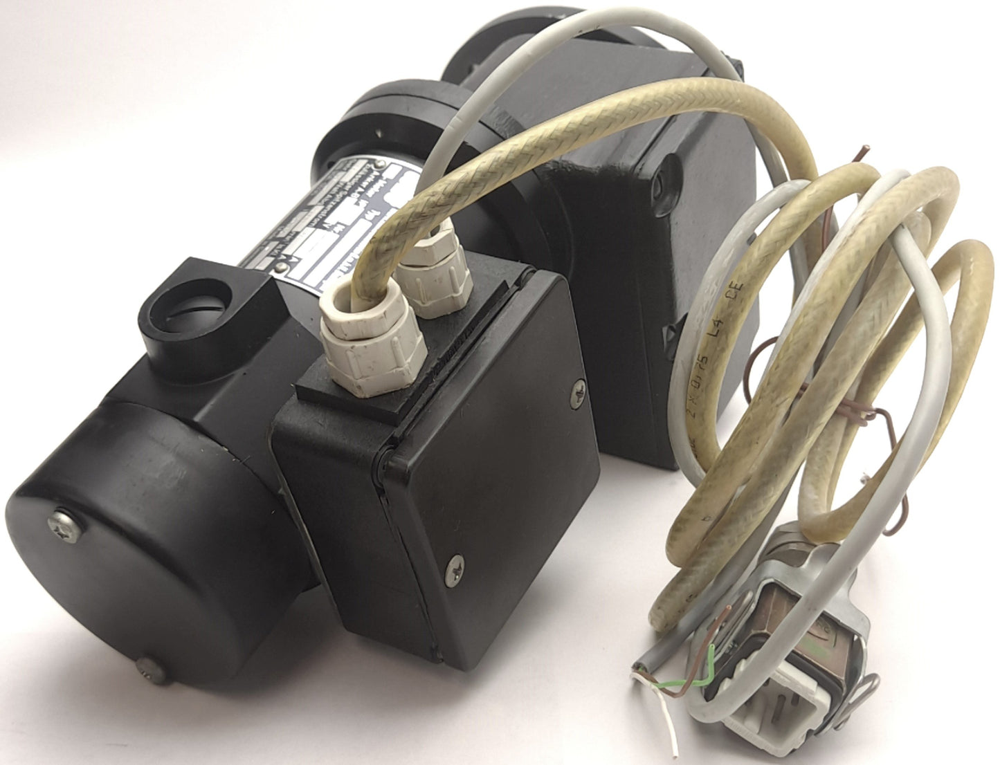 Used WEG EPG 023L1/500 Magnetic Gearmotor, 240:1, 12.5RPM Out, 24VDC 3.5A, 14mm Shaft