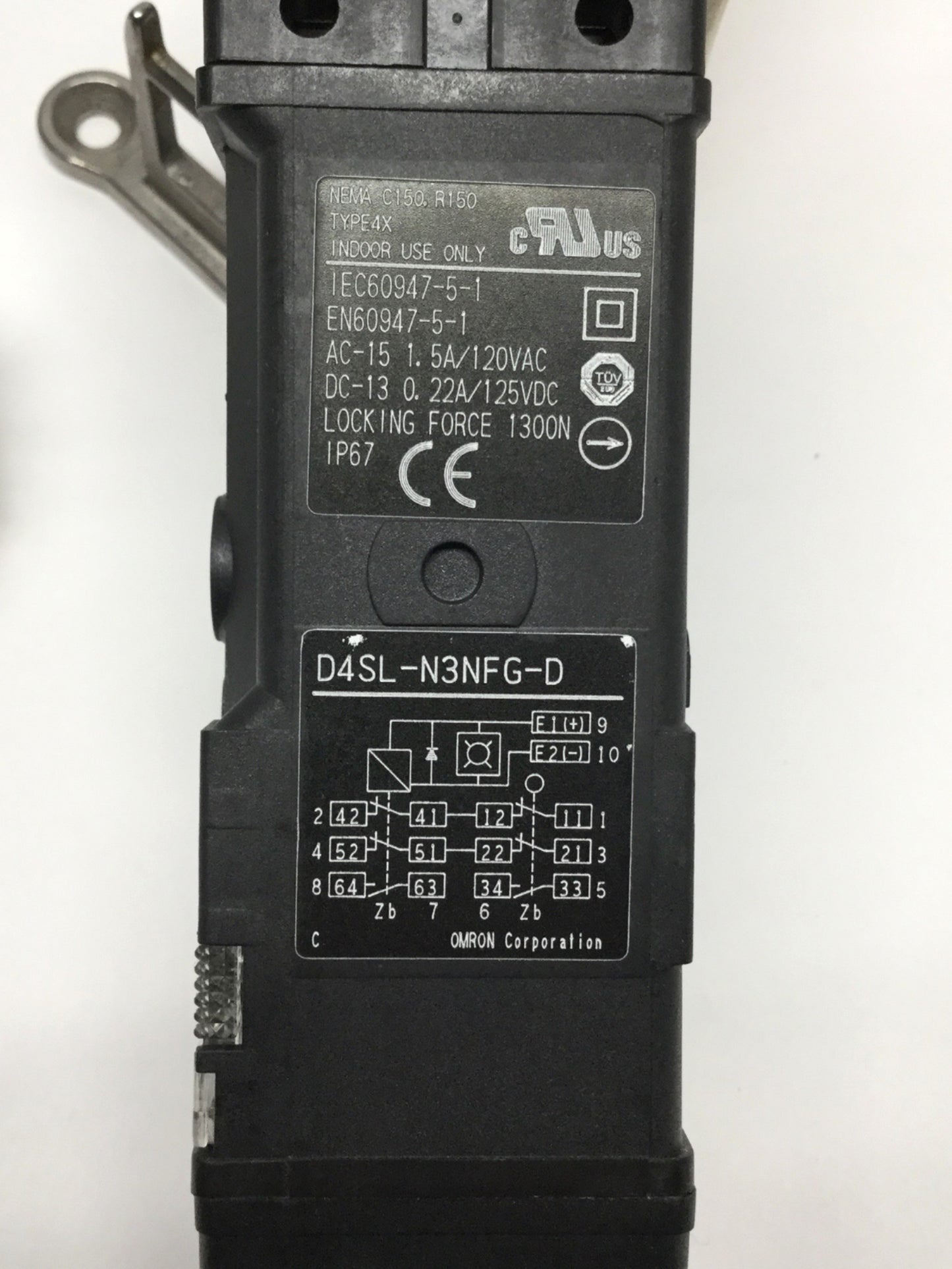 New Omron D4SL-N3NFG-DN Safety Door Guard Interlock Switch, 24VDC Coil, 120VAC 1.5A