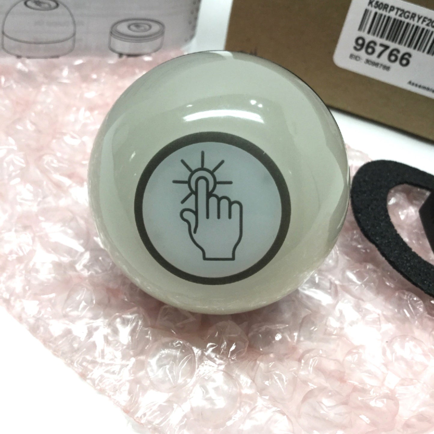 New Banner K50RPT2GRYF2Q Illuminated Touch Button, 3-Color Green/Red/Yellow, PNP-NC
