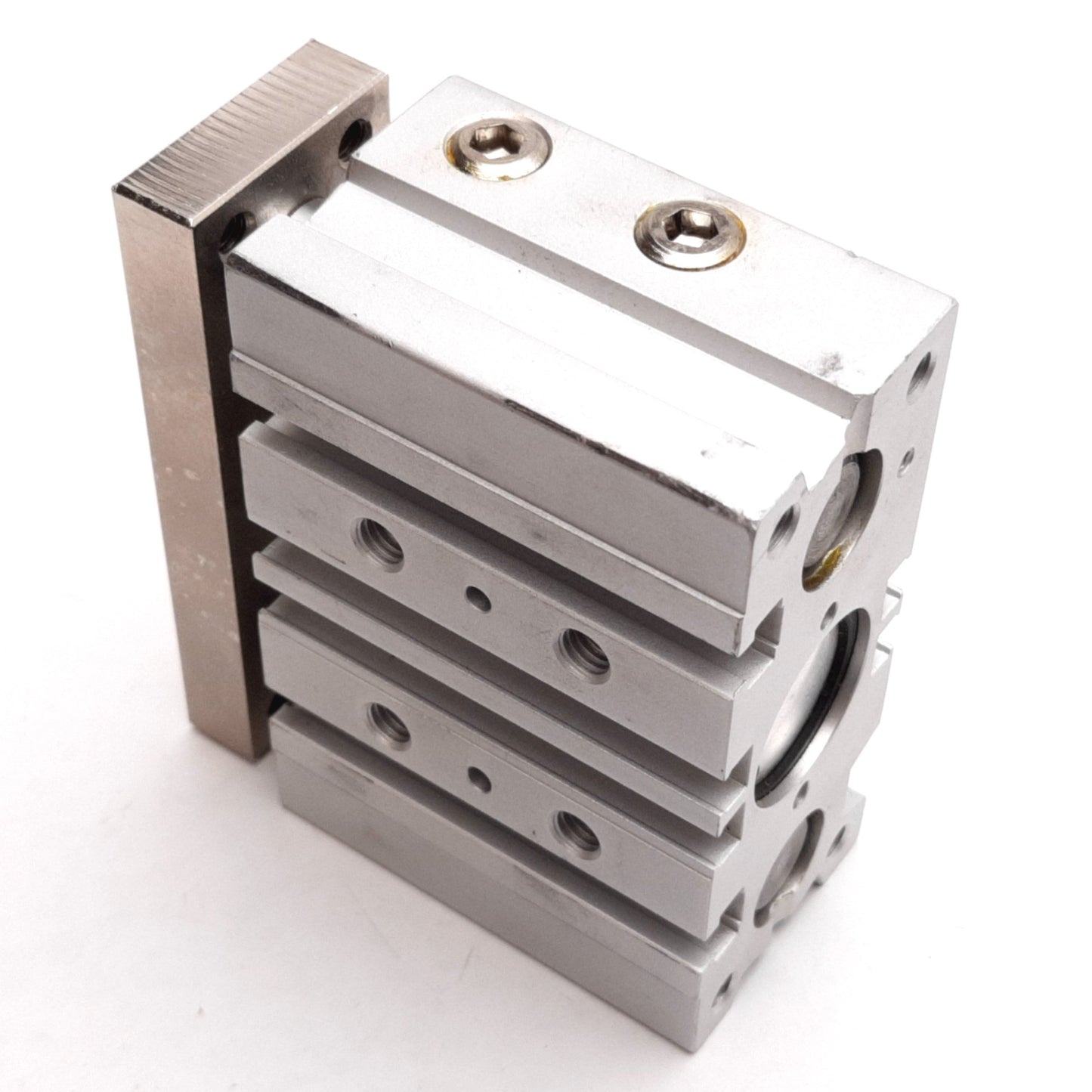 New – Open box SMC MGPM20N-20 Guided Cylinder, Bore: 20mm, Stroke: 20mm, 1.0MPa, 1/8" NPT