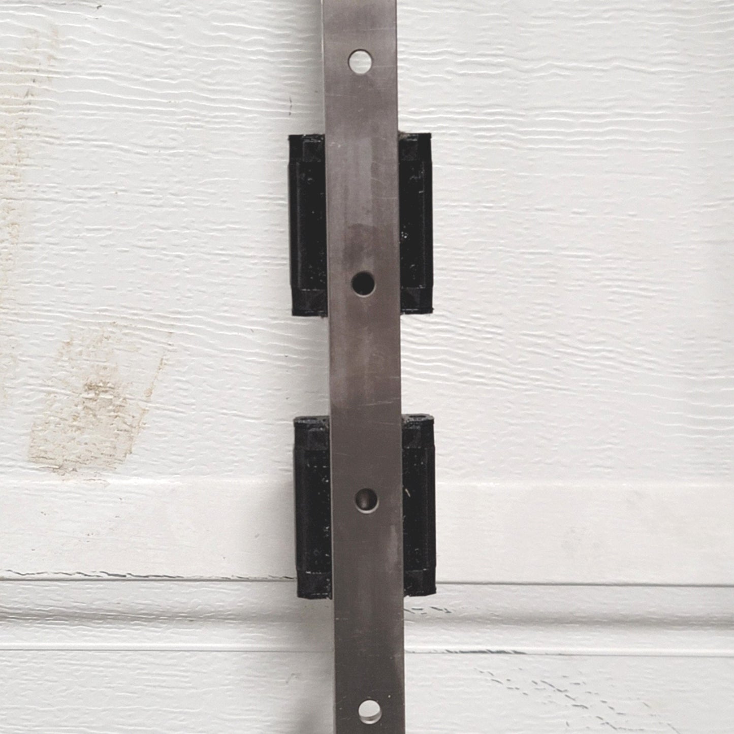 Used Lot Of 2 THK SRS20M Carriages On A LM Linear Rail 1400mm, 20mm x 40mm x 50mm
