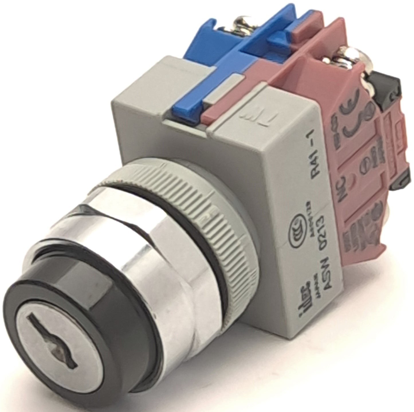 Used Idec ASW0213 Key Selector Switch w/ Contact Blocks, 1NC 1NO Contact, 600V, 10A