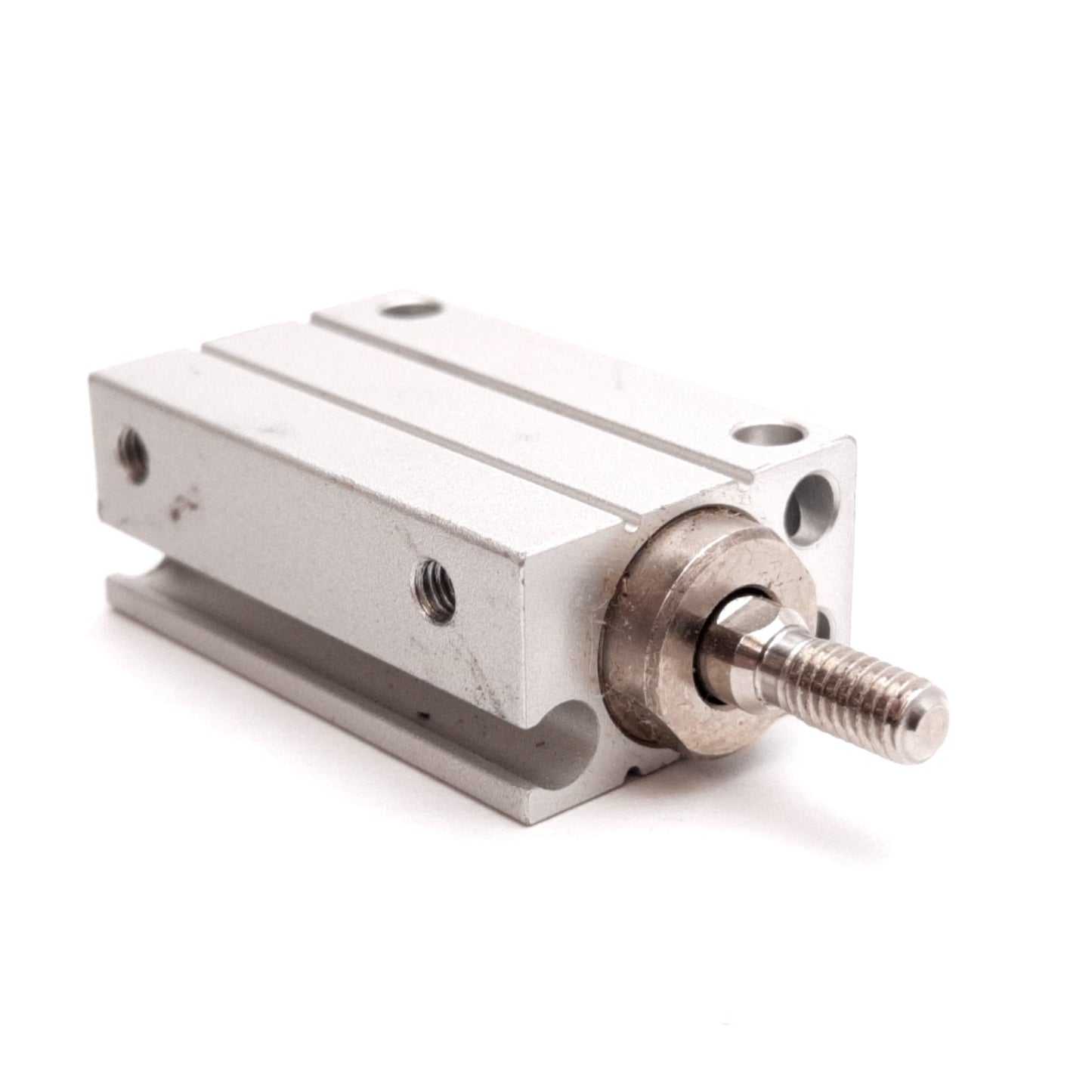 Used SMC CDUJB8-15DM Mini Free Mount Cylinder, Bore: 8mm, Stroke: 15mm, 0.7MPa M3x0.5
