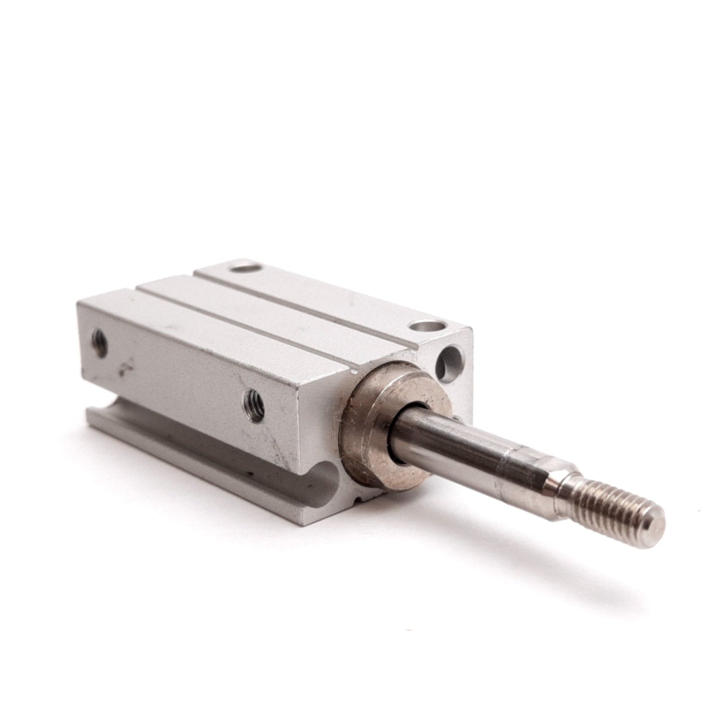 Used SMC CDUJB8-15DM Mini Free Mount Cylinder, Bore: 8mm, Stroke: 15mm, 0.7MPa M3x0.5