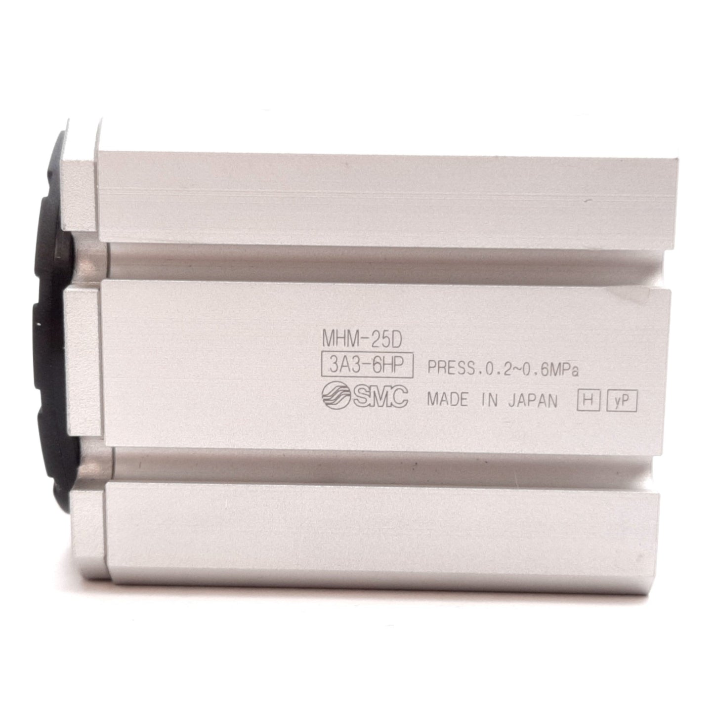 New SMC MHM-25D Magnetic Gripper, Bore: 25mm, Pressure: 0.2-0.6MPa, Ports: M5x0.8