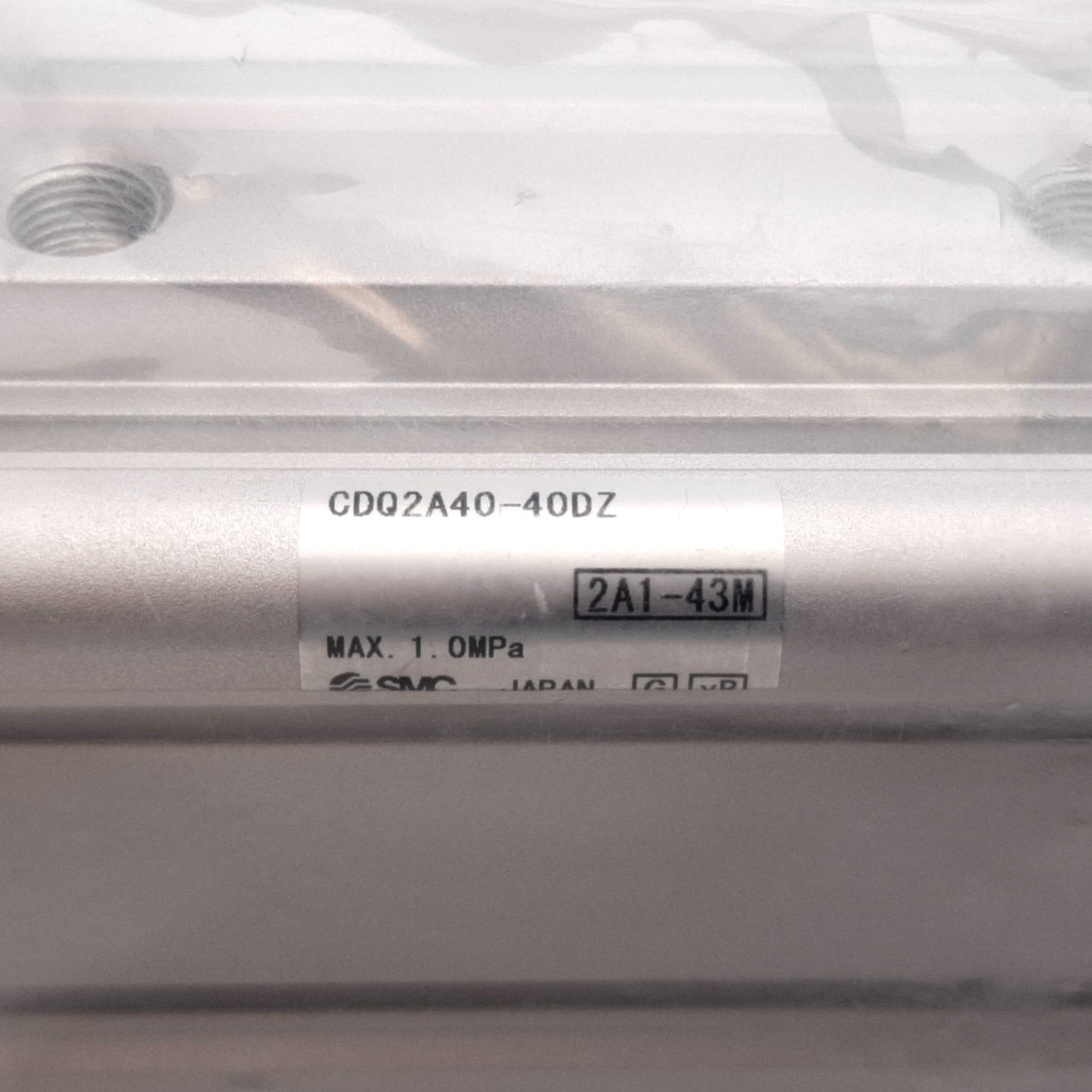New SMC CDQ2A40-40DZ Compact Cylinder, Bore: 40mm, Stroke: 40mm, 1.0MPa, Rc1/8