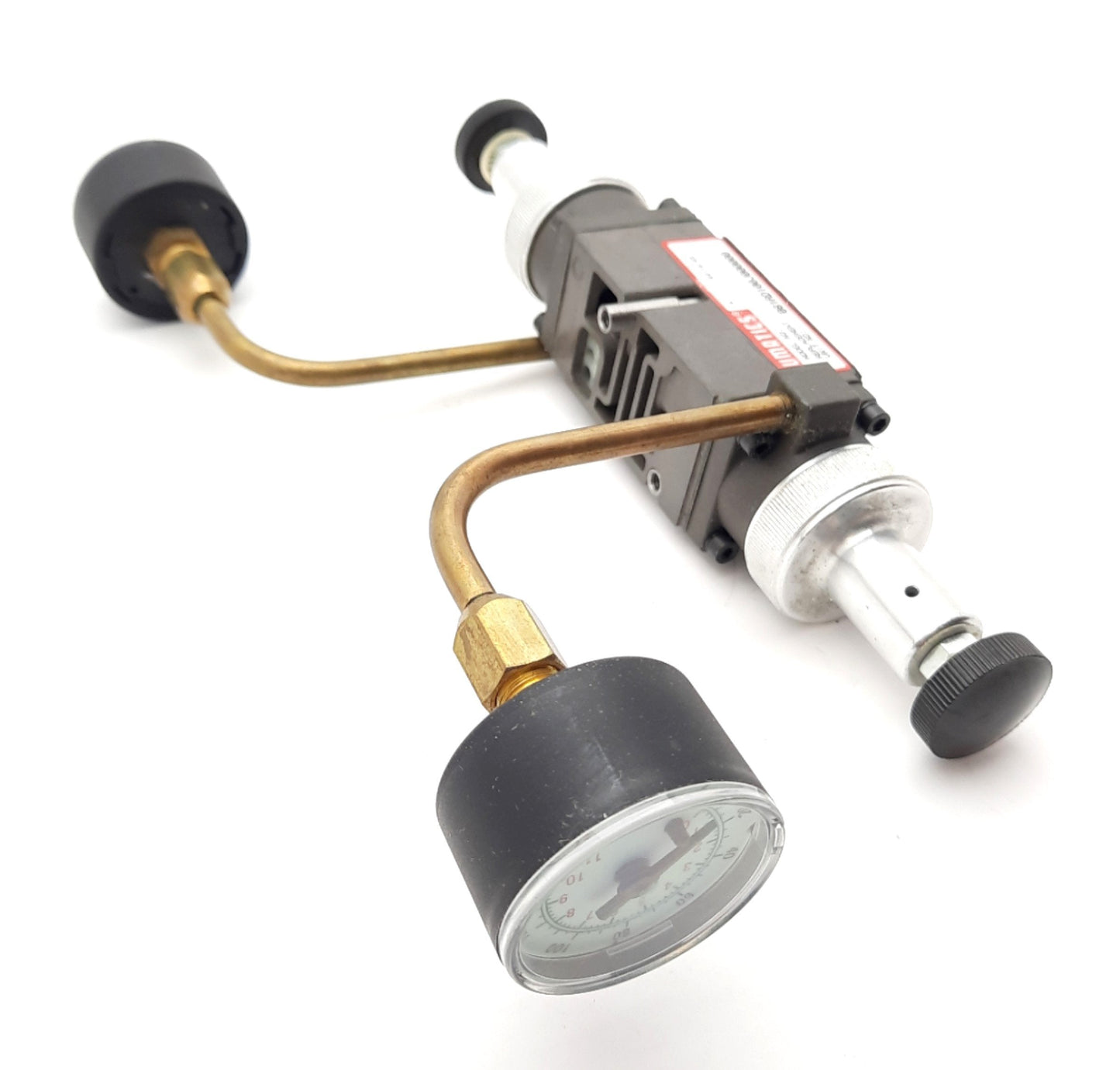 New Numatics 081RD100J000000 Pressure Regulator Valve 10-130Psi NEMA 4 46cfm